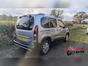 Used Peugeot Rifter 2020 for sale - 76884850: Photo