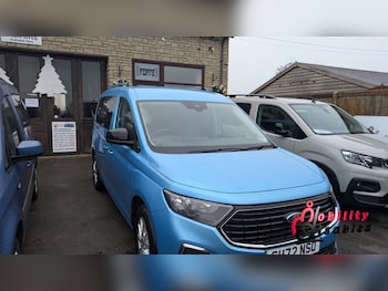 Used Ford Grand Tourneo Connect 2022 for sale - 76911101: Photo