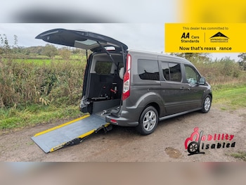 2017 - AUTO Titanium Wheelchair Access Electric Tailgate & Ramp 5-Door