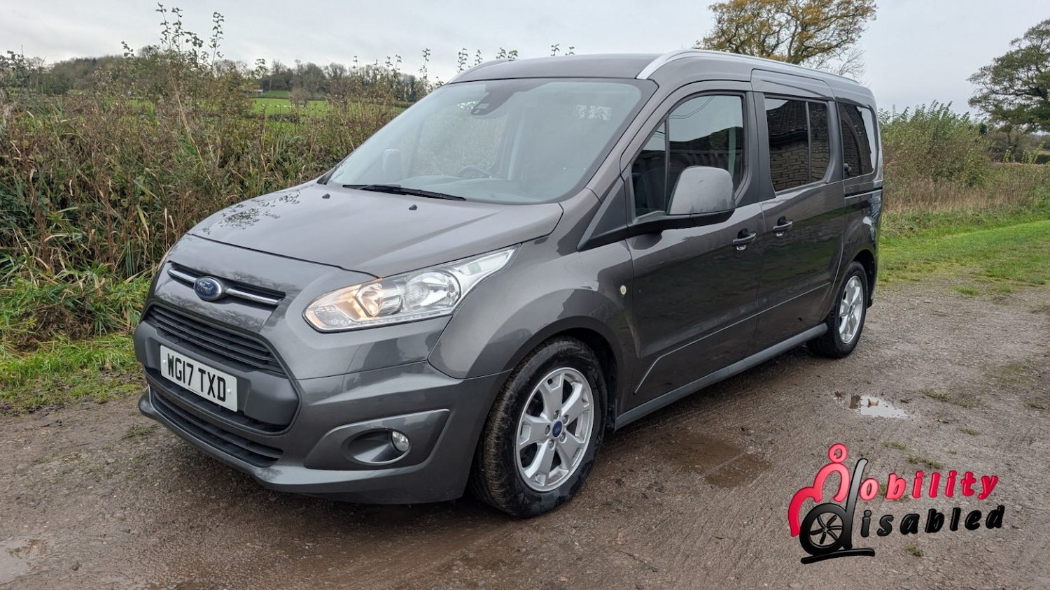 Used Ford Grand Tourneo Connect 2017 for sale - 76725679: Photo 32