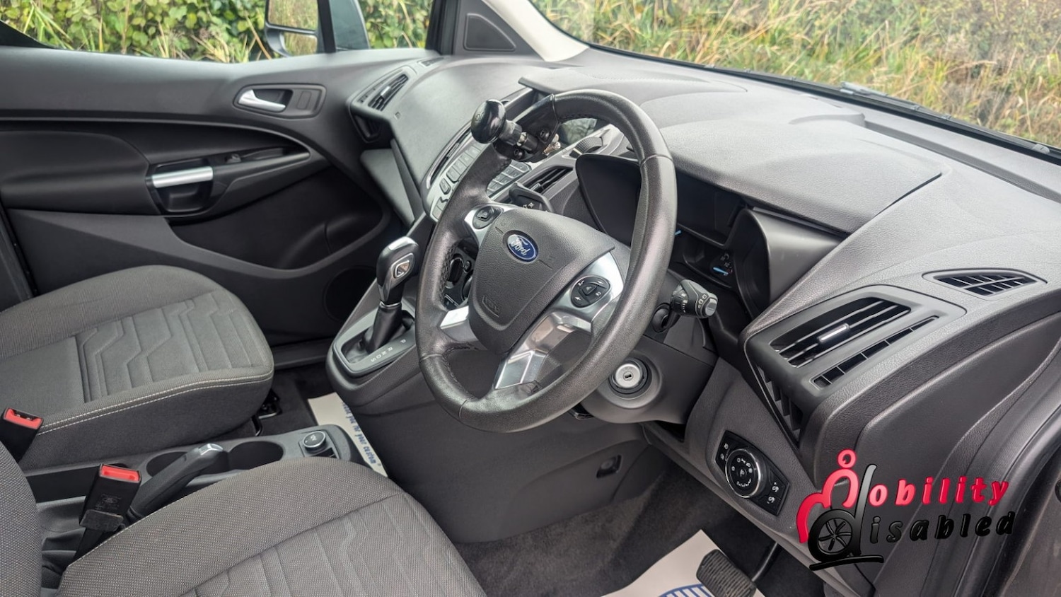 Used Ford Grand Tourneo Connect 2017 for sale - 76725679: Photo 8