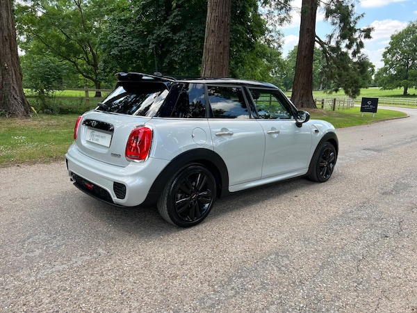 Used MINI Hatch 2017 for sale - 76151428: Photo 7