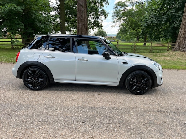 Used MINI Hatch 2017 for sale - 76151428: Photo 8