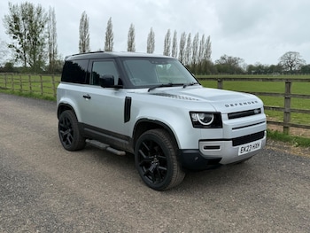 Used Land Rover Defender 90 2023 for sale - 78244709: Photo