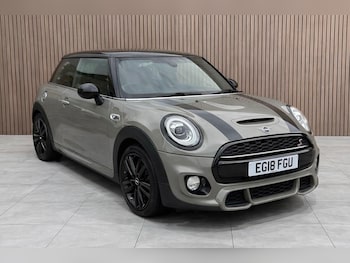 Used MINI Hatch 2018 for sale - 77479140: Photo
