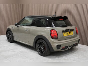 Used MINI Hatch 2018 for sale - 77479140: Photo