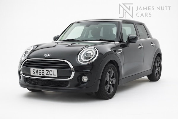 Used MINI Hatch 2018 for sale - 76199995: Photo 1