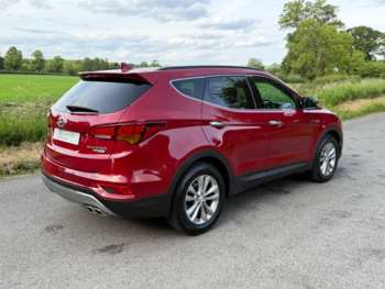 Used Hyundai Santa Fe 2018 for sale - 74686340: Photo
