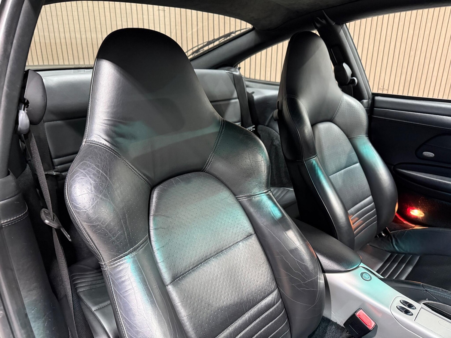 Used Porsche 911 2002 for sale - 77074488: Photo 31