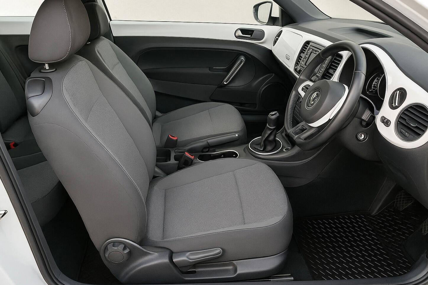 Used Volkswagen Beetle 2013 for sale - 76671268: Photo 3