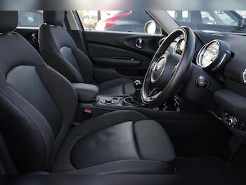 Used MINI Clubman 2018 for sale - 78073147: Photo