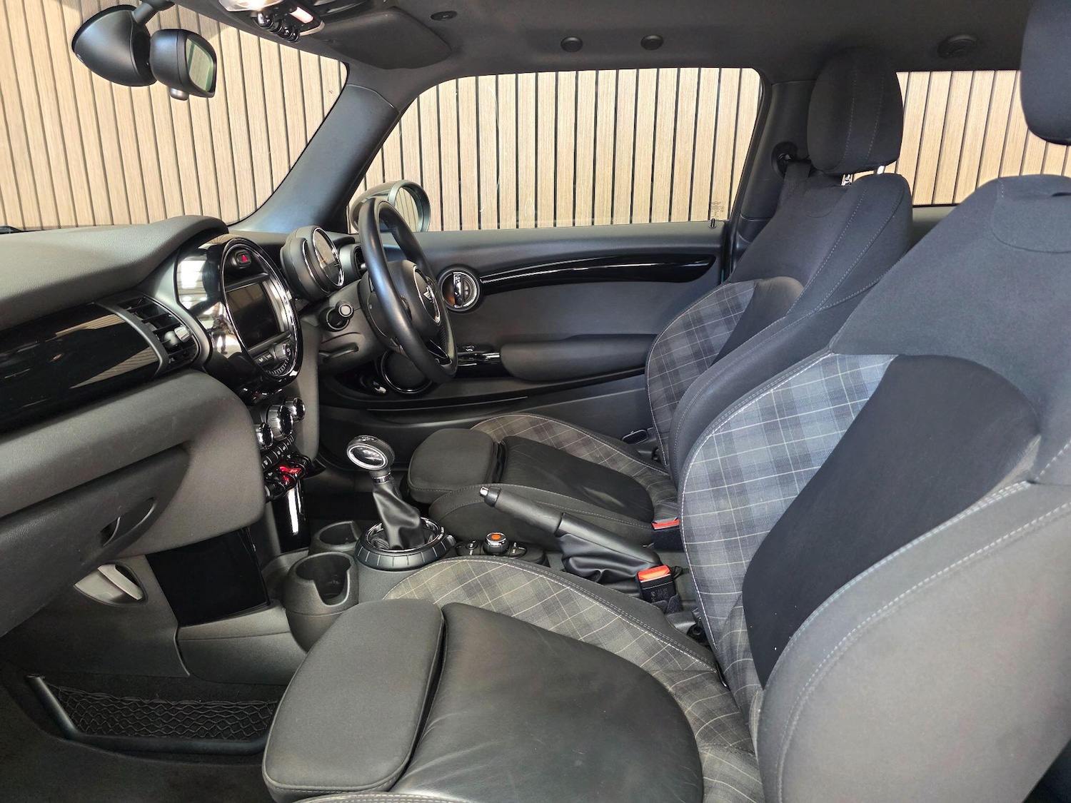 Used MINI Hatch 2017 for sale - 78127664: Photo 25