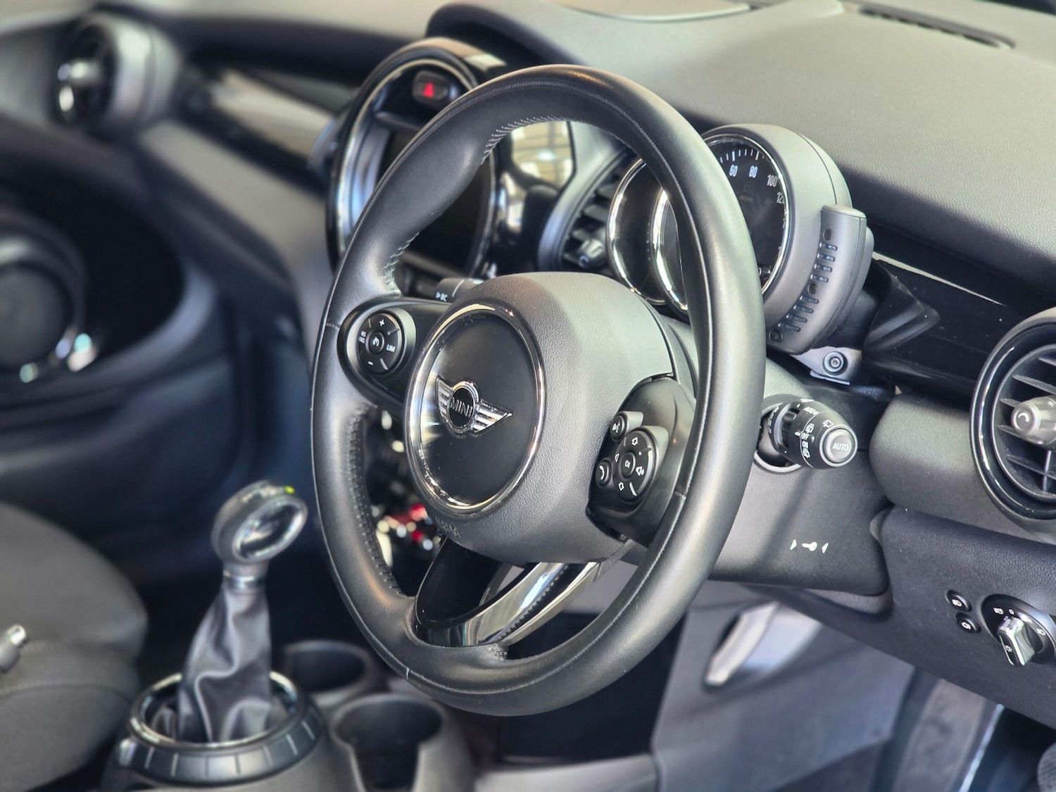 Used MINI Hatch 2017 for sale - 78127664: Photo 27