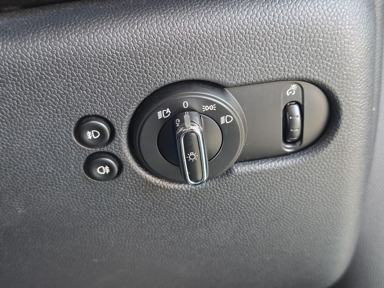 Used MINI Hatch 2017 for sale - 78127664: Photo 34