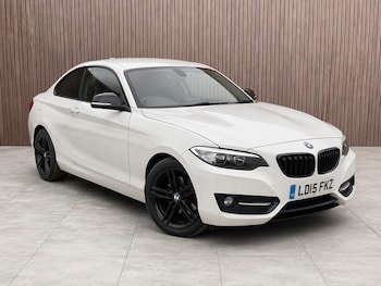 Used BMW 2 Series 2015 for sale - 79349001: Photo