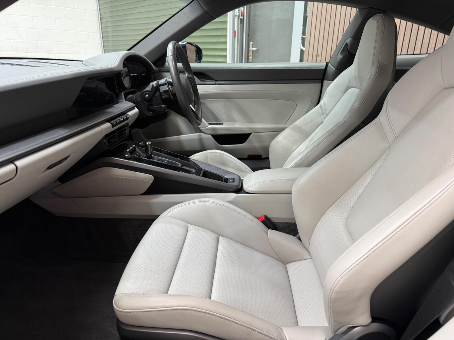 Used Porsche 911 2019 for sale - 78034620: Photo 30