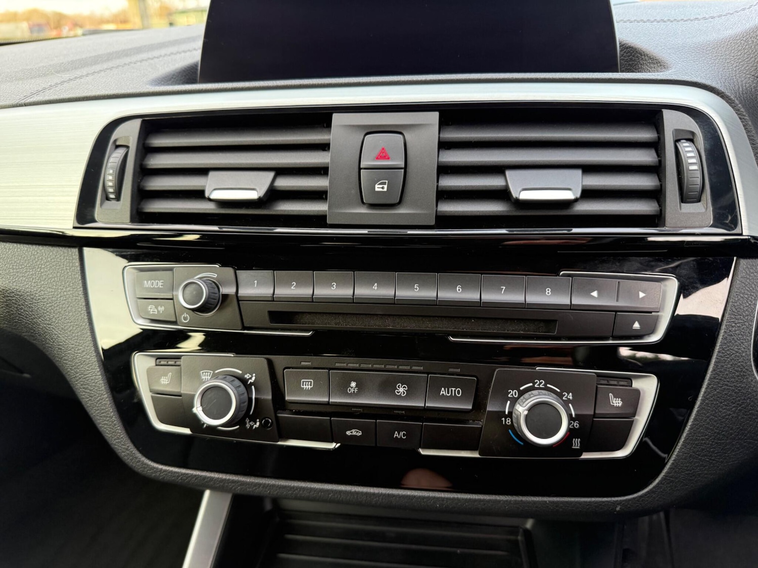 Used BMW 1 Series 2019 for sale - 76538030: Photo 32