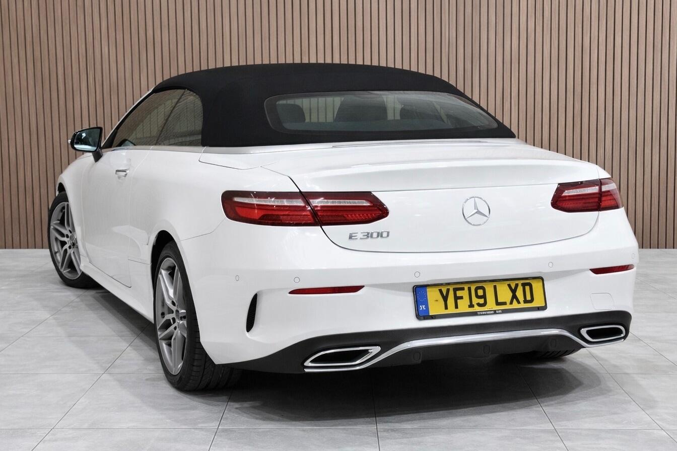 Used Mercedes-Benz E Class 2019 for sale - 78127956: Photo 2