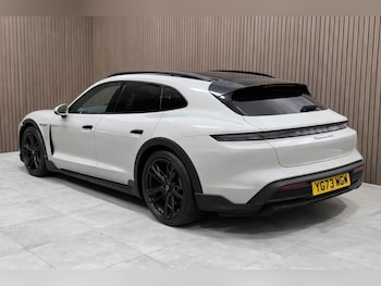 Used Porsche Taycan 2023 for sale - 77723119: Photo