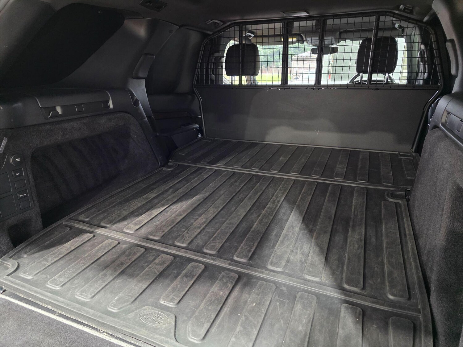 Used Land Rover Discovery 2018 for sale - 76521767: Photo 26