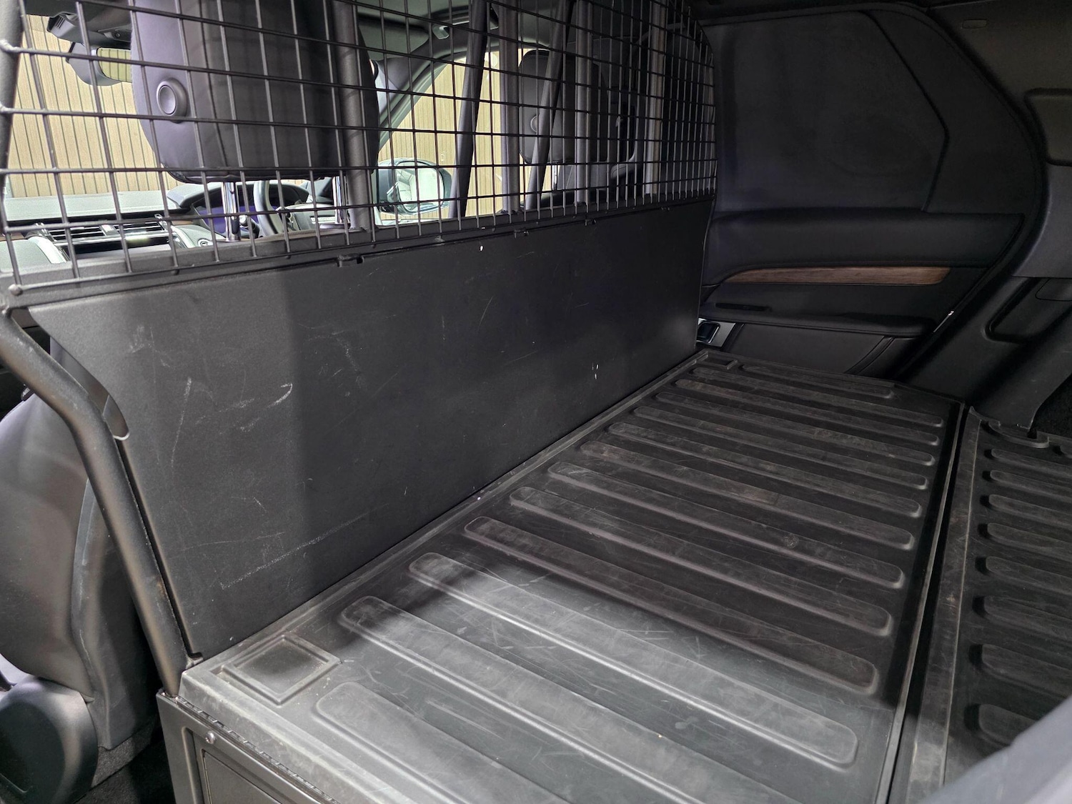 Used Land Rover Discovery 2018 for sale - 76521767: Photo 28