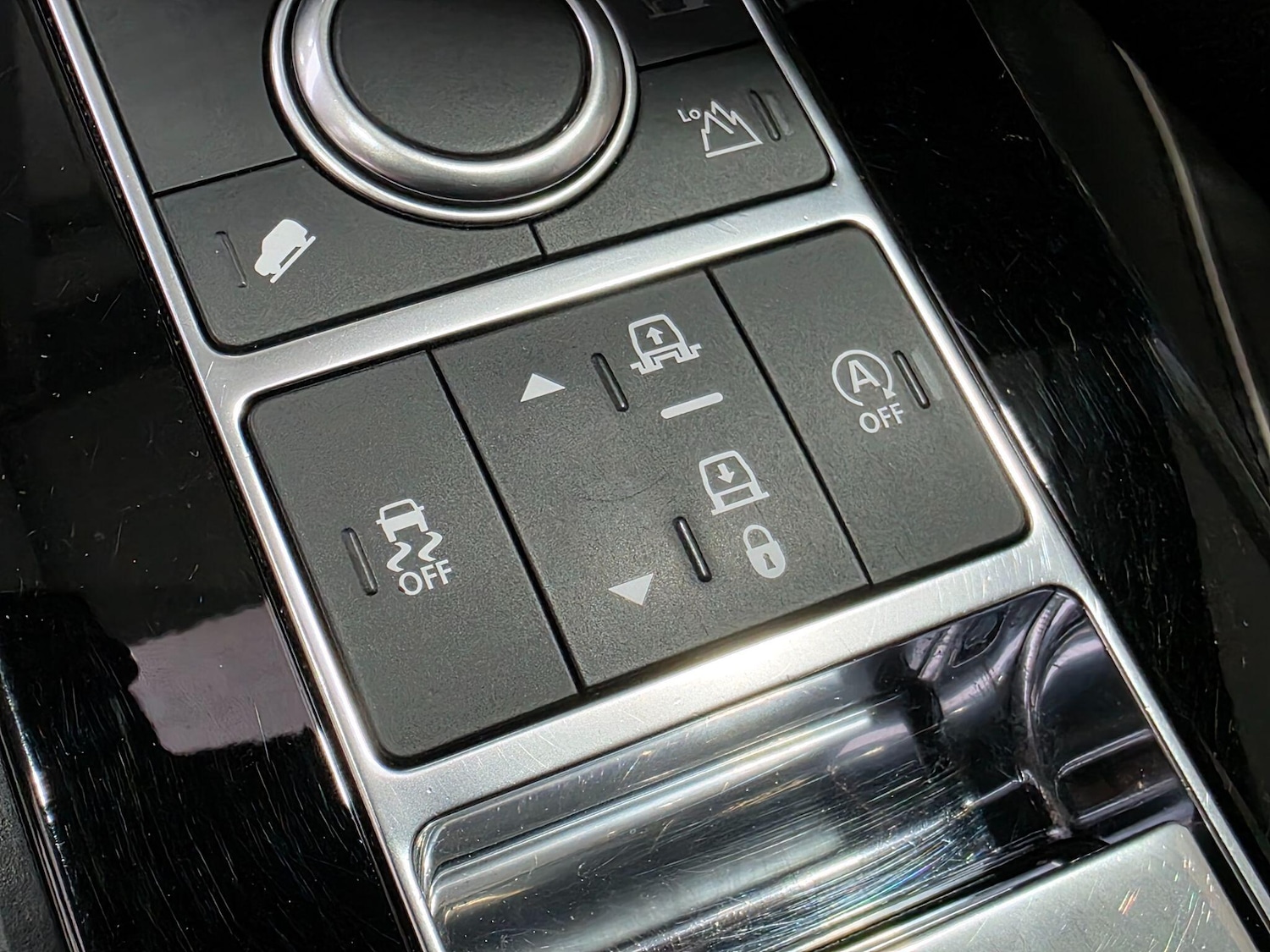 Used Land Rover Discovery 2018 for sale - 76521767: Photo 30