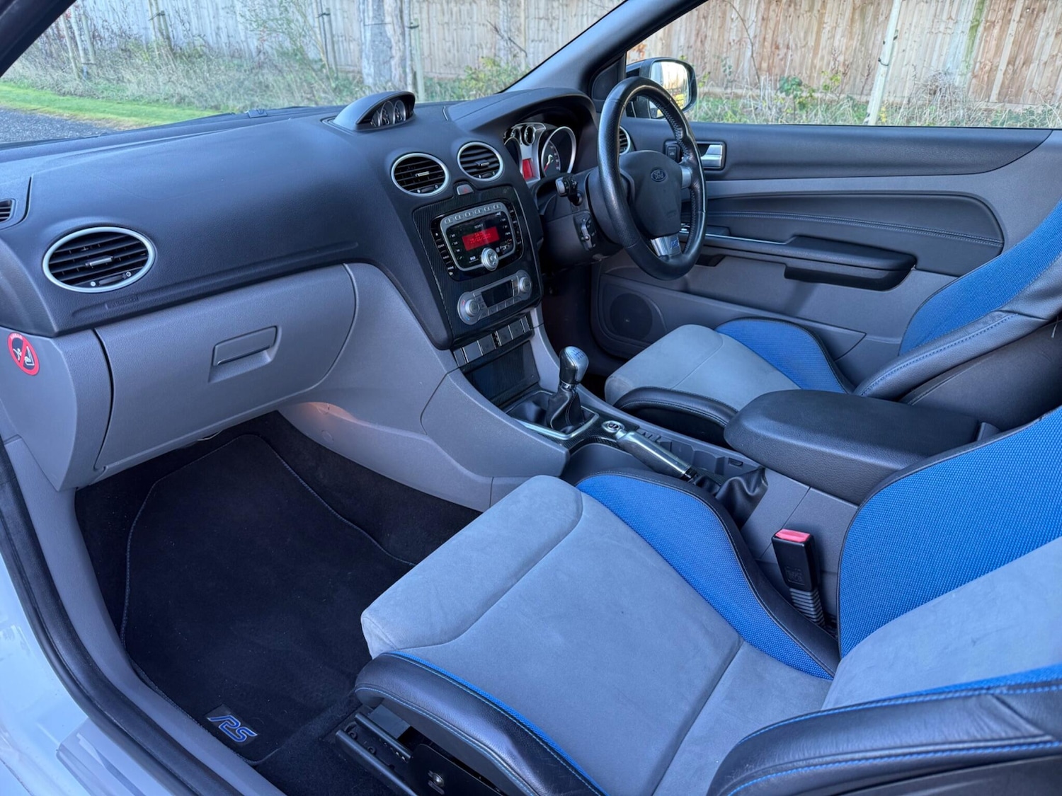 Used Ford Focus 2010 for sale - 76380883: Photo 24