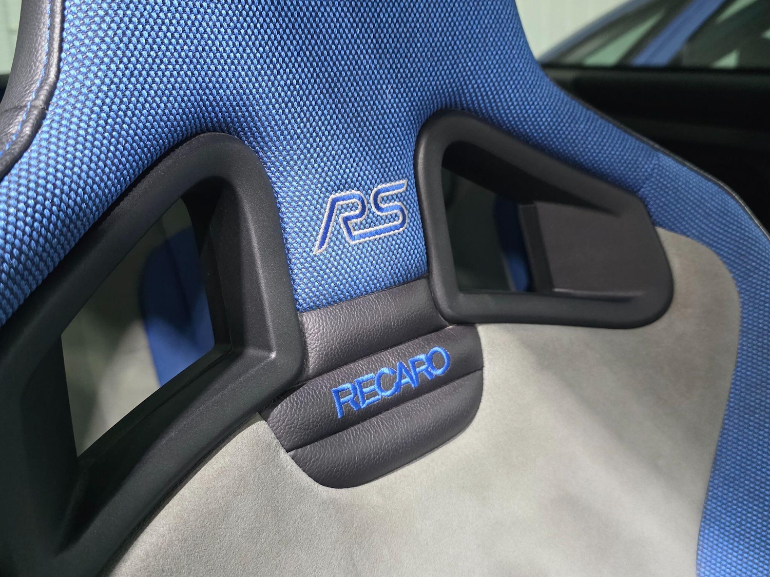 Used Ford Focus 2010 for sale - 76380883: Photo 49