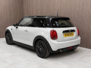 Used MINI Hatch 2018 for sale - 78448006: Photo