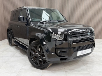 Used Land Rover Defender 2021 for sale - 79349011: Photo