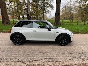 Used MINI Hatch 2015 for sale - 77359126: Photo