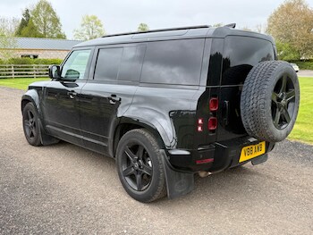 Used Land Rover Defender 110 2021 for sale - 78245024: Photo
