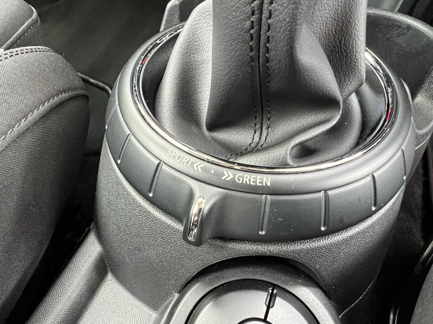 Used MINI Hatch 2015 for sale - 77467984: Photo 27