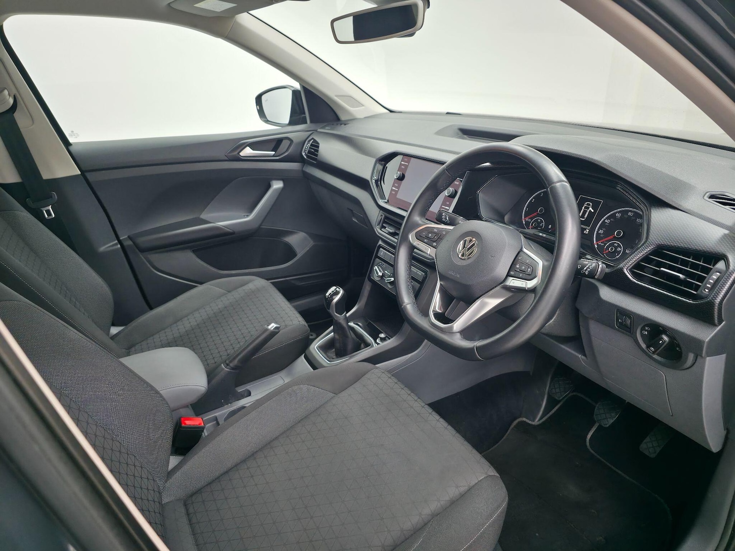 Used Volkswagen T-Cross 2019 for sale - 76032289: Photo 18