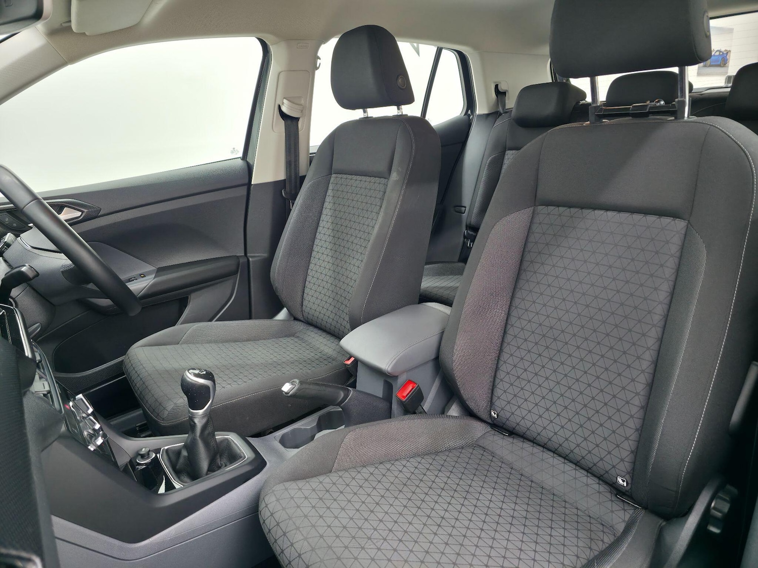 Used Volkswagen T-Cross 2019 for sale - 76032289: Photo 25