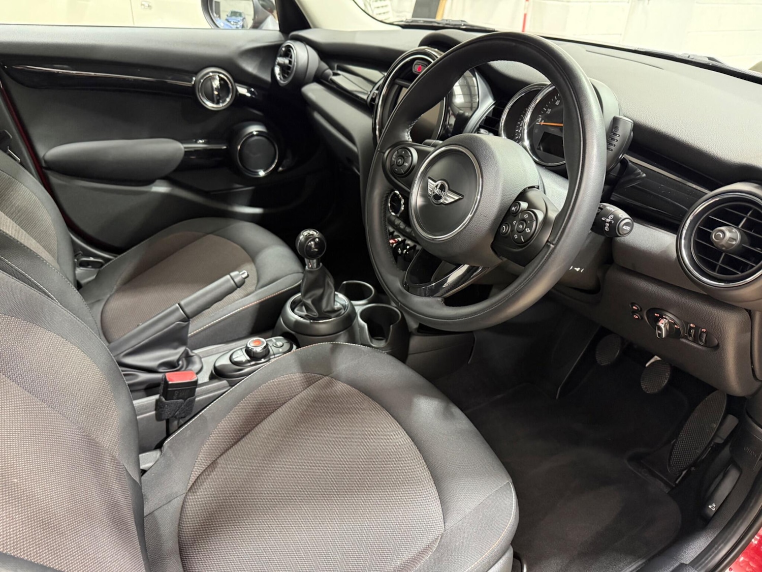 Used MINI Hatch 2017 for sale - 77255235: Photo 21