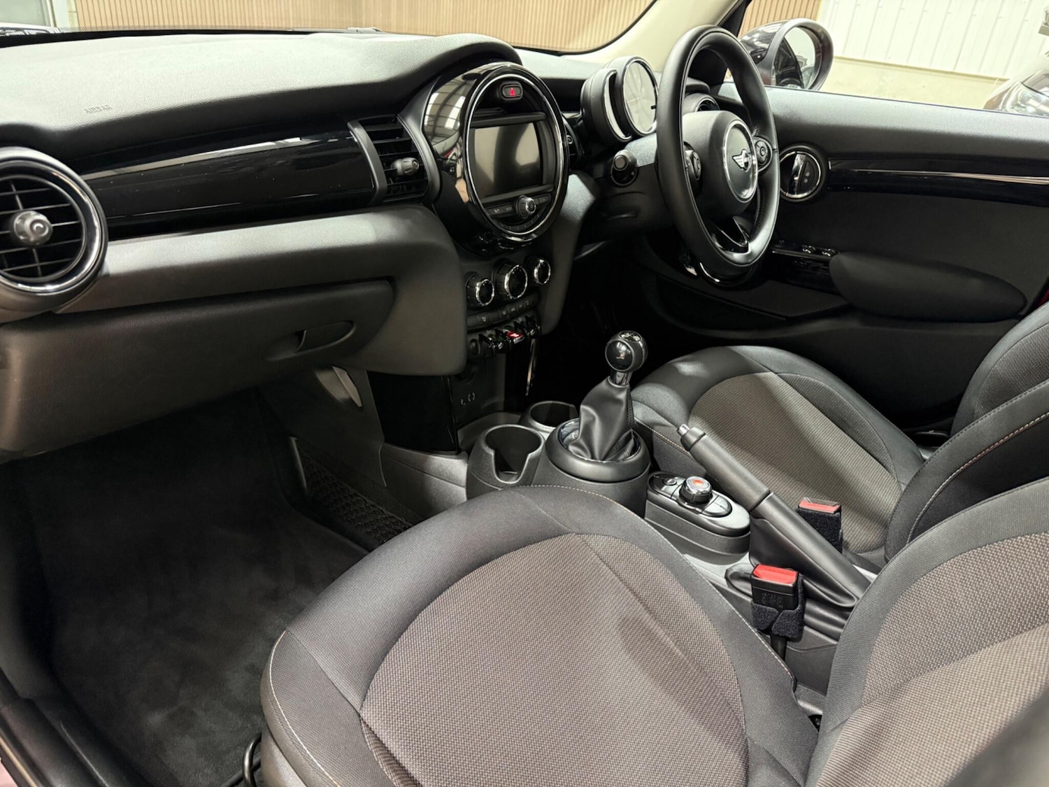 Used MINI Hatch 2017 for sale - 77255235: Photo 29