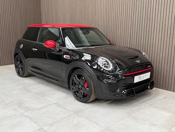 Used MINI Hatch 2018 for sale - 79349040: Photo