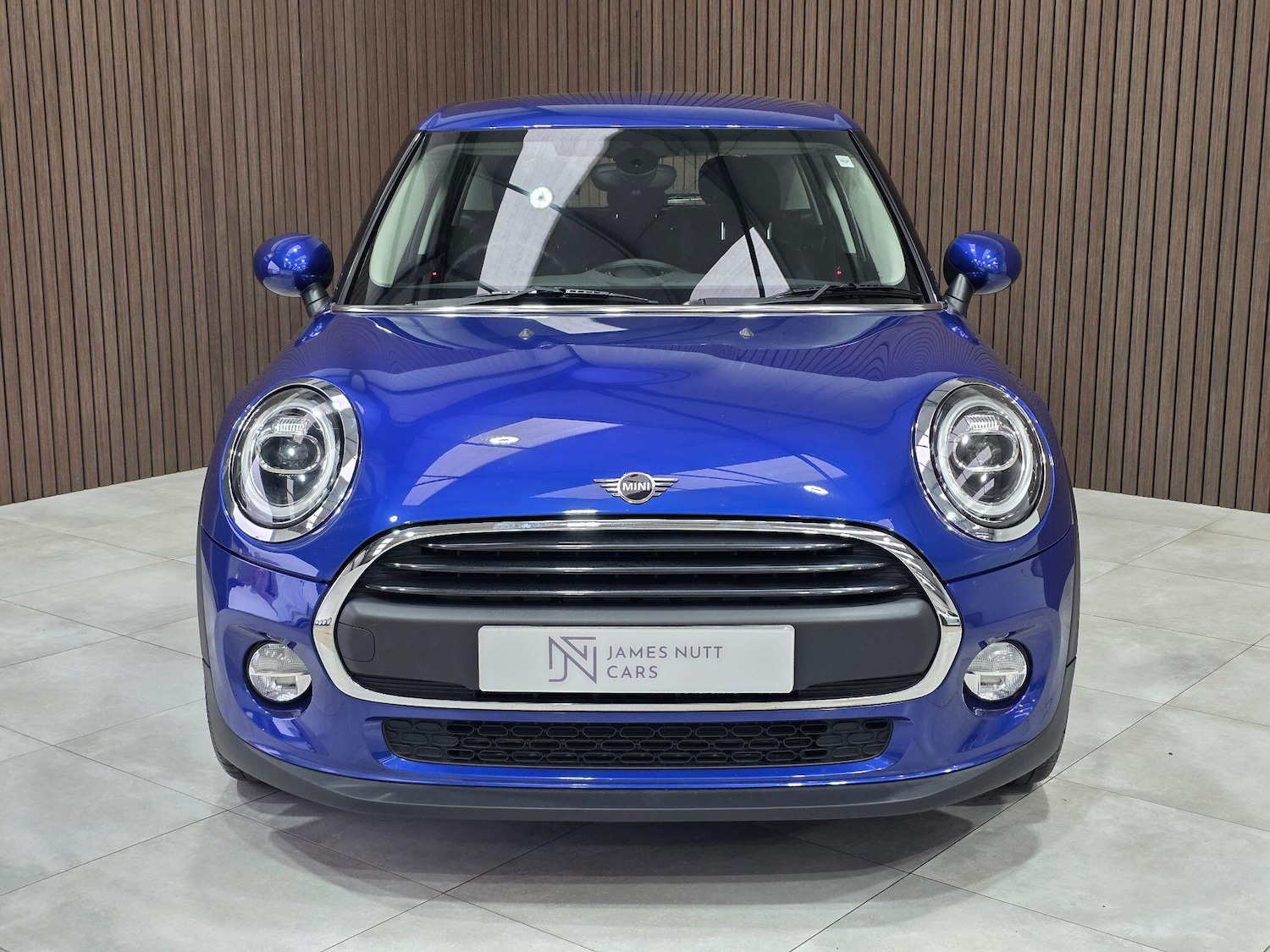 Used MINI Hatch 2019 for sale - 77598656: Photo 2