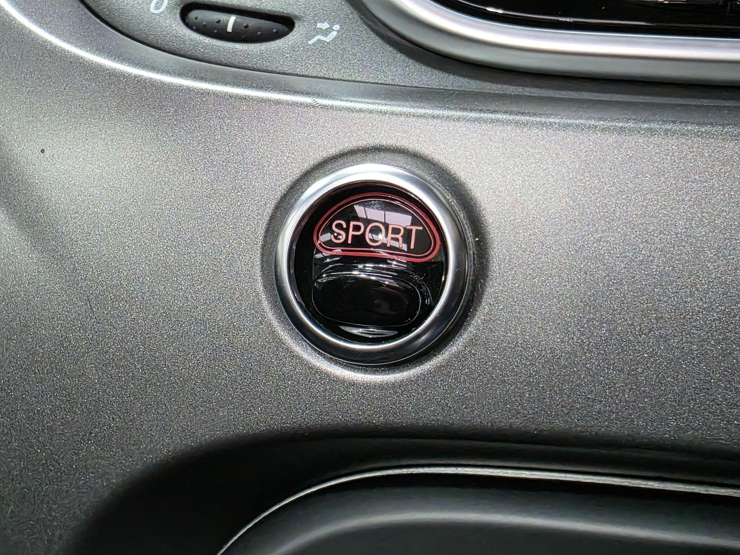 Used Abarth 595 2019 for sale - 77411234: Photo 40