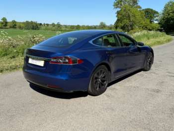 Used Tesla Model S 2019 for sale - 74610836: Photo