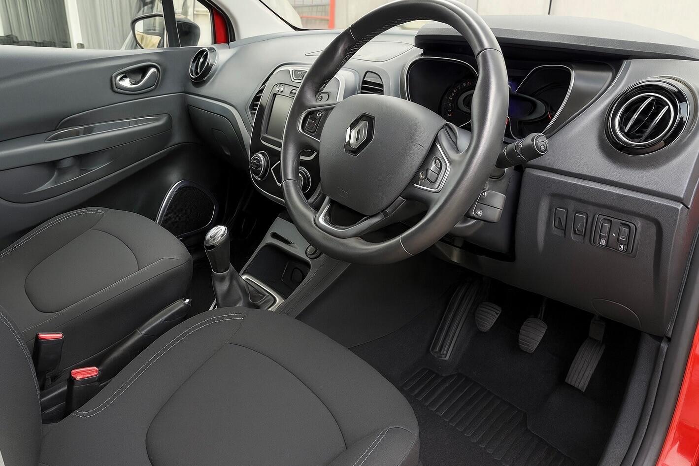 Used Renault Captur 2019 for sale - 77066336: Photo 3