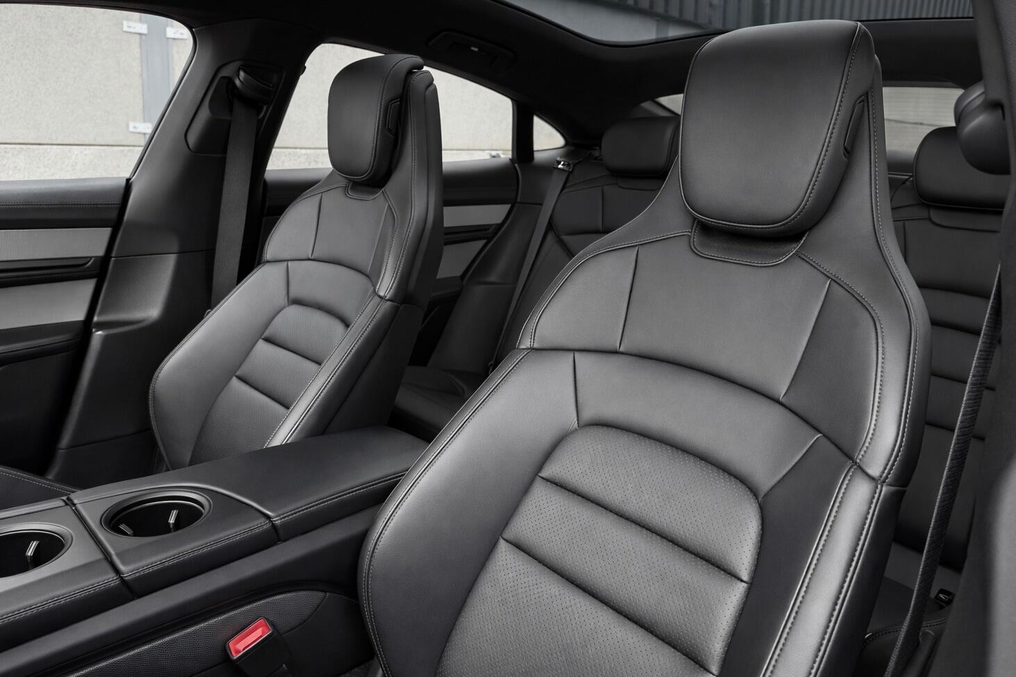 Used Porsche Taycan 2021 for sale - 77559753: Photo 4