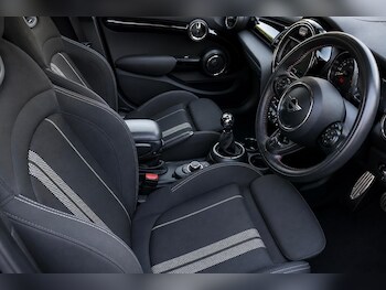 Used MINI Hatch 2018 for sale - 78475565: Photo