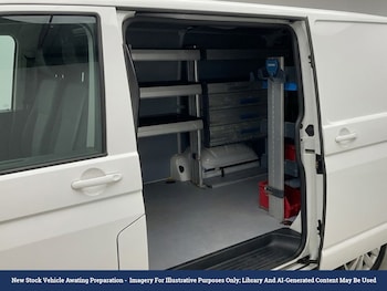 Used Volkswagen Transporter 2021 for sale - 79097949: Photo