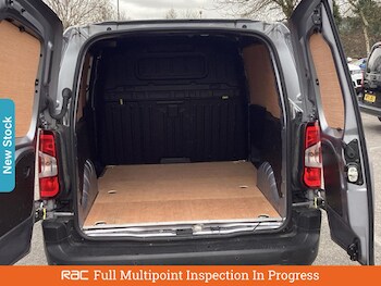 Used Peugeot Partner 2023 for sale - 77879034: Photo