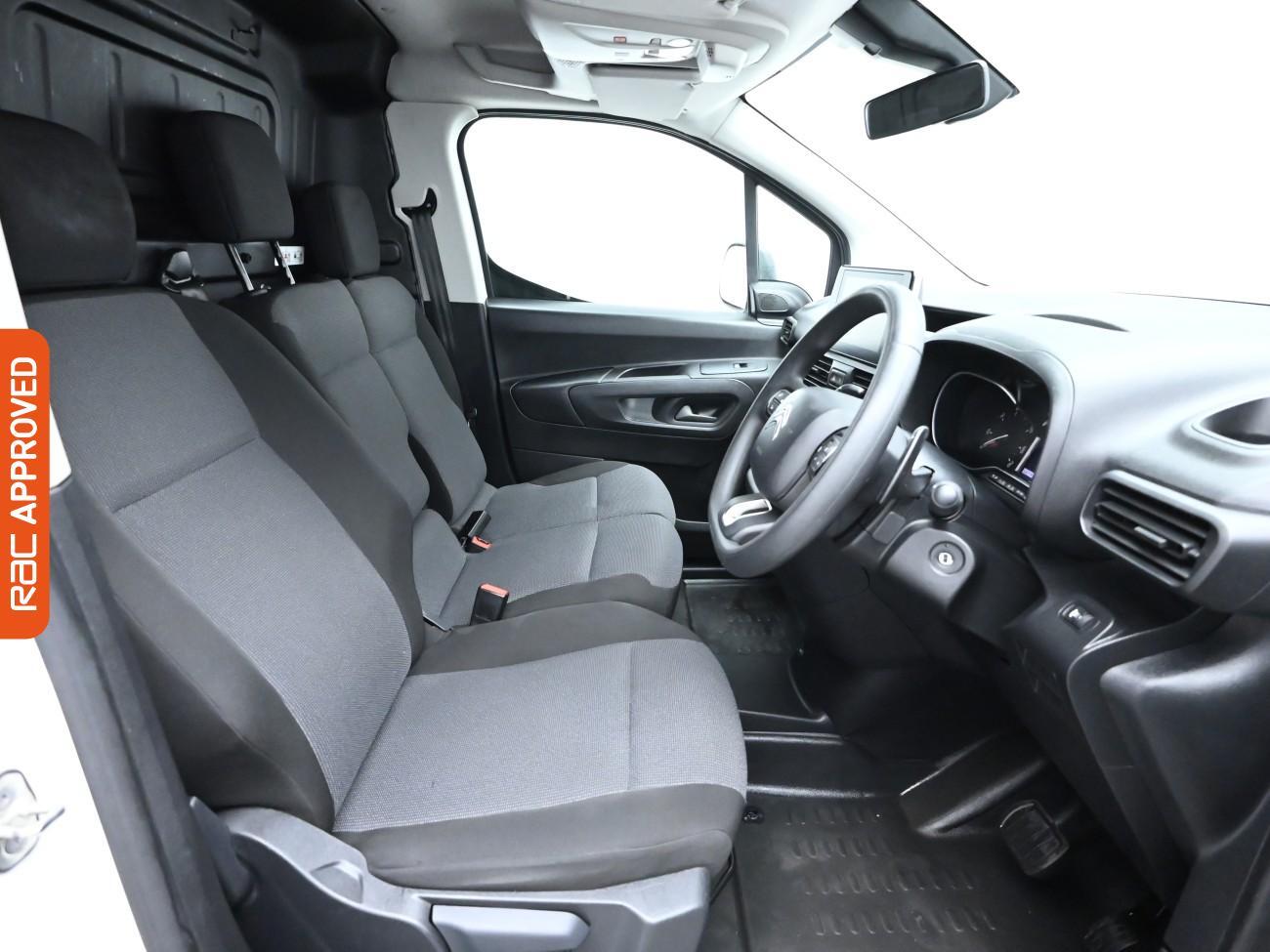 Used Citroen Berlingo 2023 for sale - 76170266: Photo 2