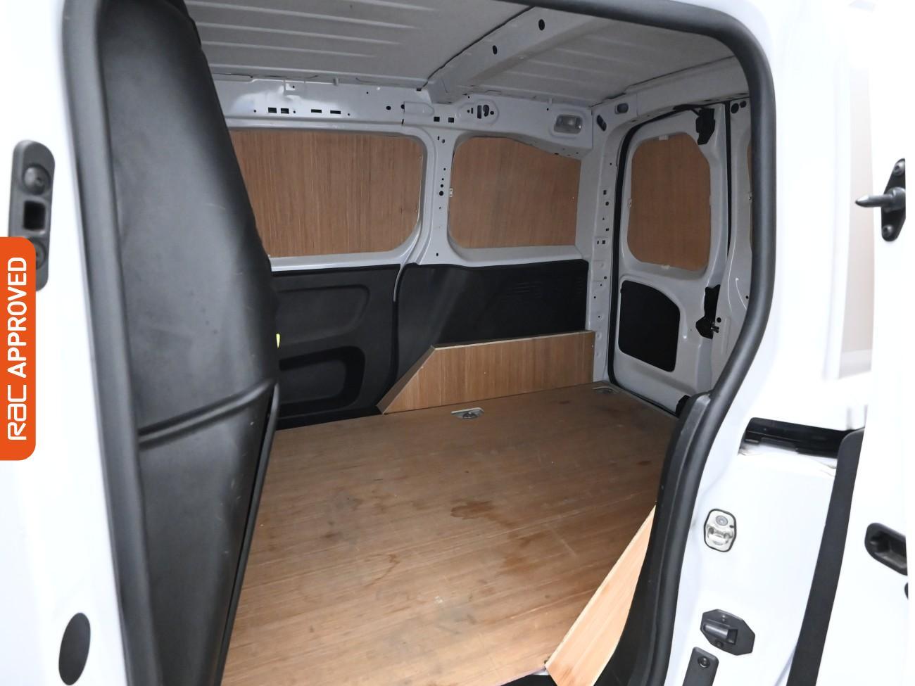 Used Citroen Berlingo 2023 for sale - 76170266: Photo 3