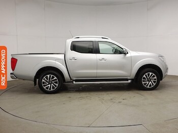 Used Nissan Navara 2016 for sale - 75407834: Photo