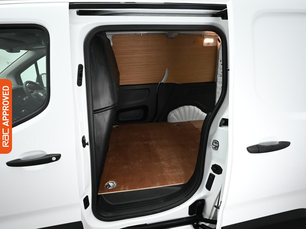 Used Vauxhall Combo 2021 for sale - 76782903: Photo 13